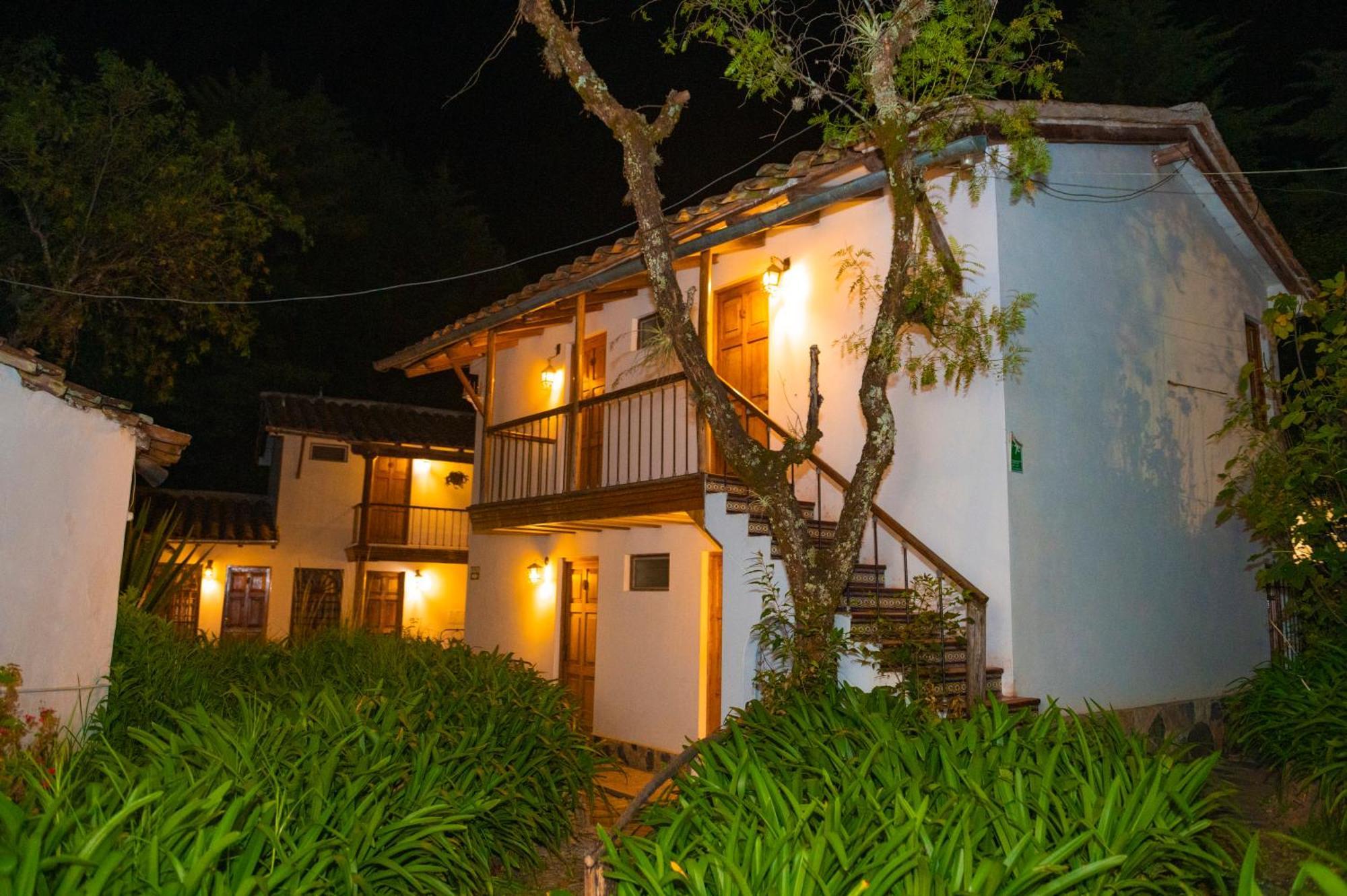 Hotel El Patio De Monterrey Huaraz  Εξωτερικό φωτογραφία