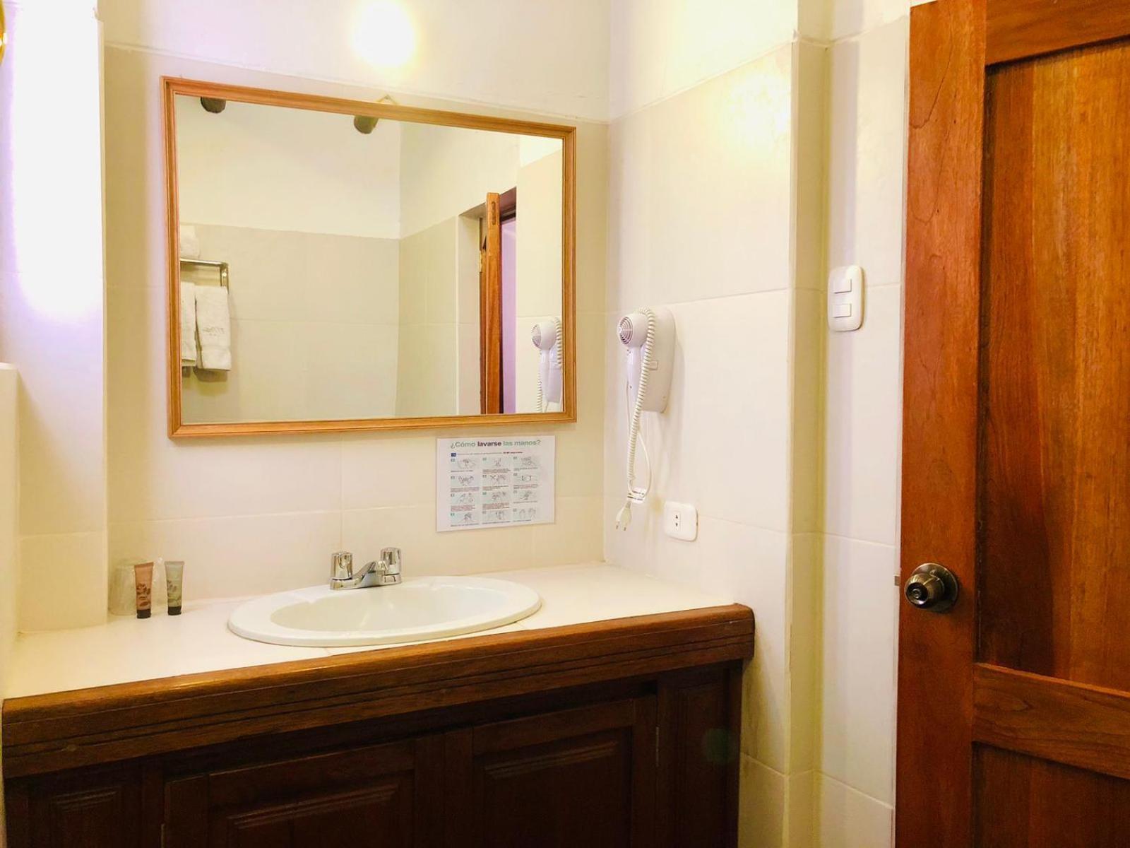 Hotel El Patio De Monterrey Huaraz  Εξωτερικό φωτογραφία
